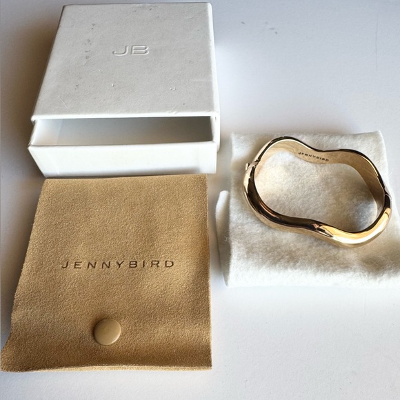 Jenny Bird Gold Ola Bangle - Picture 6 of 12